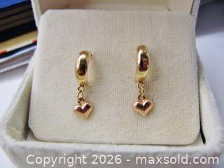 MaxSold Auction: 14K Gold Earrings  - Aurora (Ontario, Canada) PARTNER MANAGED Downsizing Online Auction - Murray Drive