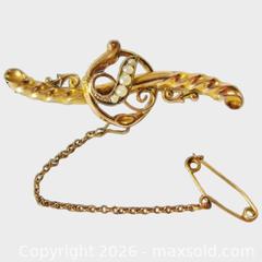 MaxSold Auction: 9 Karat Gold Seed Pearl Victorian Pin  - Aurora (Ontario, Canada) PARTNER MANAGED Downsizing Online Auction - Murray Drive