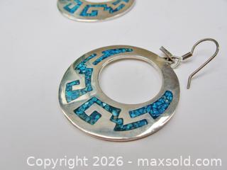 MaxSold Auction: Mexican Sterling Silver Turquoise Chip Inlay Hoop Earrings  - Aurora (Ontario, Canada) PARTNER MANAGED Downsizing Online Auction - Murray Drive