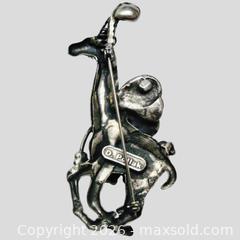 MaxSold Auction: Signed D Pollak Large 3.25" Rhinestone Giraffe Brooch - Aurora (Ontario, Canada) PARTNER MANAGED Downsizing Online Auction - Murray Drive