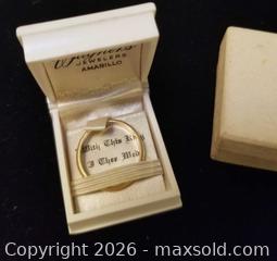 MaxSold Auction: Solid 10K Men's Gold Vintage  Wedding Ring - Aurora (Ontario, Canada) PARTNER MANAGED Downsizing Online Auction - Murray Drive