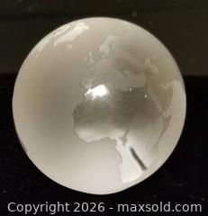 MaxSold Auction: TIFFANY & CO. Frosted Glass Globe Paperweight - Aurora (Ontario, Canada) PARTNER MANAGED Downsizing Online Auction - Murray Drive