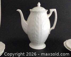 MaxSold Auction: White Aynsley Teapot and Teacups - Aurora (Ontario, Canada) PARTNER MANAGED Downsizing Online Auction - Murray Drive