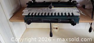MaxSold Auction: Craftex Box Joint Template Jig (CT052) - Ottawa (Ontario, Canada) SELLER MANAGED Downsizing Online Auction - Mowat Street