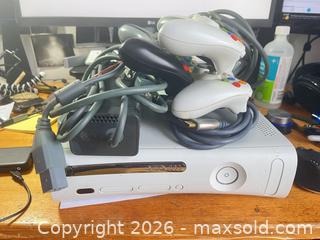 MaxSold Auction: Xbox 360 Console  - Toronto (Ontario, Canada) SELLER MANAGED Downsizing Online Auction -  Bathurst Street (CONDO)