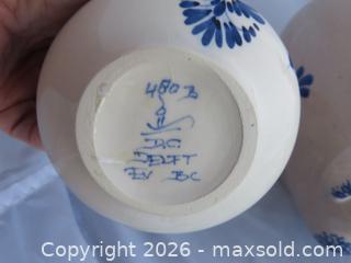 MaxSold Auction: 3 lot of Blue & White pieces - San Bruno (California, USA) SELLER MANAGED Downsizing Online Auction - 2nd Avenue