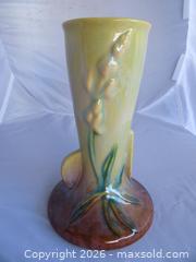 MaxSold Auction: 6" Roseville "Wincraft Bud Vase" - San Bruno (California, USA) SELLER MANAGED Downsizing Online Auction - 2nd Avenue