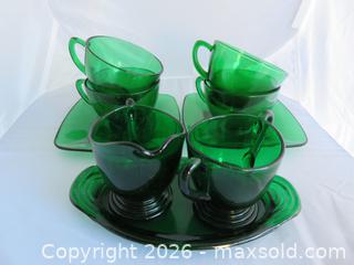 MaxSold Auction: Green Glass - Lot of 9 pcs - San Bruno (California, USA) SELLER MANAGED Downsizing Online Auction - 2nd Avenue