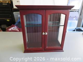 MaxSold Auction: Nice Little Curio Box - San Bruno (California, USA) SELLER MANAGED Downsizing Online Auction - 2nd Avenue