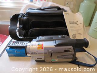 MaxSold Auction: Sony Handy Cam Video Recorder CCD-TRV98 Hi8 - San Bruno (California, USA) SELLER MANAGED Downsizing Online Auction - 2nd Avenue