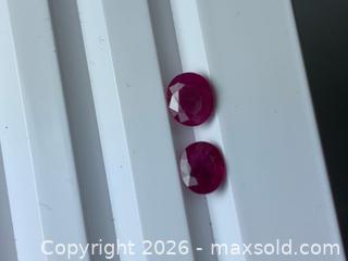MaxSold Auction: EXPENSIVE RUBIES (0.80CT)  UNHEATED!! CLEAN PIGEON BLOOD RARE - Toronto (Ontario, Canada) SELLER MANAGED Downsizing Online Auction -  Queen Street East