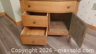 MaxSold Auction: Antique Solid Oak Small Dresser / Bedside Cabinet - Ottawa (Ontario, Canada) SELLER MANAGED Downsizing Online Auction - Sarsfield Road