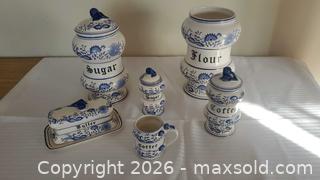 MaxSold Auction: Blue Onion - Ceramic Kitchen Canister Set - Ottawa (Ontario, Canada) SELLER MANAGED Downsizing Online Auction - Sarsfield Road