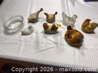 MaxSold Auction: Lot of 8 Decorative Hen/Chicken Figurines with Glass Bowl - Ottawa (Ontario, Canada) SELLER MANAGED Downsizing Online Auction - Sarsfield Road