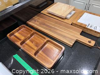 MaxSold Auction: Assorted Wood, Bamboo & Ceramic Serving Boards & Coasters B - Whitchurch-Stouffville (Ontario, Canada) Downsizing Online Auction - Grayfield Drive