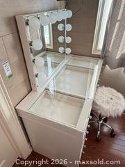 MaxSold Auction: Impressions Vanity Makeup Table with Mirror and Stool D - Whitchurch-Stouffville (Ontario, Canada) Downsizing Online Auction - Grayfield Drive