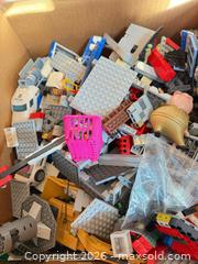 MaxSold Auction: LEGO City 60160 Jungle Mobile Lab - Box Included B - Whitchurch-Stouffville (Ontario, Canada) Downsizing Online Auction - Grayfield Drive