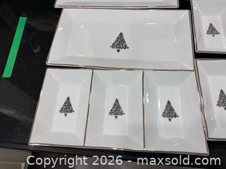 MaxSold Auction: Porcelain Serving Platters & Trays, Christmas Tree Motif B - Whitchurch-Stouffville (Ontario, Canada) Downsizing Online Auction - Grayfield Drive