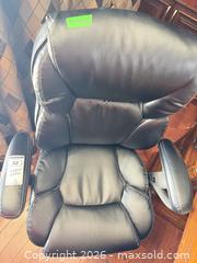 MaxSold Auction: Serta Office Chair with Adjustable Height and Armrests C - Whitchurch-Stouffville (Ontario, Canada) Downsizing Online Auction - Grayfield Drive