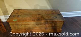 MaxSold Auction: Vintage Solid Wood Blanket Chest C - Whitchurch-Stouffville (Ontario, Canada) Downsizing Online Auction - Grayfield Drive