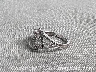 MaxSold Auction: 10k White Gold Ring with Diamond Chips - Toronto (Ontario, Canada) SELLER MANAGED Reseller Online Auction - Chesswood Drive