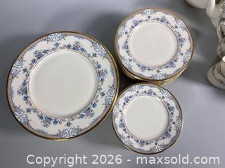 MaxSold Auction: MINTON “Avonlea” Pattern China - Toronto (Ontario, Canada) SELLER MANAGED Reseller Online Auction - Chesswood Drive