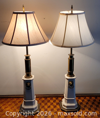 MaxSold Auction: Pair of Large Lamps - Newmarket (Ontario, Canada) SELLER MANAGED Downsizing Online Auction - Amberlee Court.