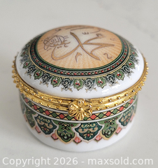 MaxSold Auction: Trinket Box - Newmarket (Ontario, Canada) SELLER MANAGED Downsizing Online Auction - Amberlee Court.