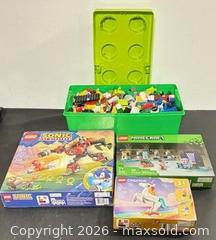 MaxSold Auction:  2,500+ Lego  - Newmarket (Ontario, Canada) PARTNER MANAGED Reseller Online Auction - Walter Avenue
