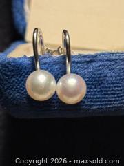 MaxSold Auction: 14k white gold pearl earrings - North Vancouver (British Columbia, Canada) SELLER MANAGED Moving Online Auction - Northlands Drive