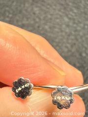 MaxSold Auction: 14k white gold pearl earrings - North Vancouver (British Columbia, Canada) SELLER MANAGED Moving Online Auction - Northlands Drive