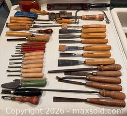 MaxSold Auction: Large lot of wood carving tools - North Vancouver (British Columbia, Canada) SELLER MANAGED Moving Online Auction - Northlands Drive