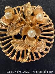 MaxSold Auction: Vintage gold tone KRAMER brooch - North Vancouver (British Columbia, Canada) SELLER MANAGED Moving Online Auction - Northlands Drive