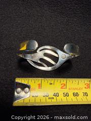 MaxSold Auction: Vintage Sterling Silver Jewellery  - North Vancouver (British Columbia, Canada) SELLER MANAGED Moving Online Auction - Northlands Drive