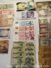 MaxSold Auction: World Paper Currency - North Vancouver (British Columbia, Canada) SELLER MANAGED Moving Online Auction - Northlands Drive