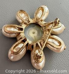 MaxSold Auction: * RARE * Vintage Signed Guy Laroche Brooch - Toronto (Ontario, Canada) PARTNER MANAGED Reseller Online Auction - Queen Street West