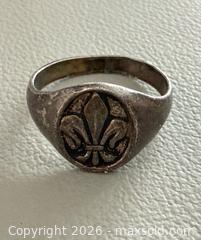 MaxSold Auction: Vintage Medieval Fleur de Lis Silver Ring - Toronto (Ontario, Canada) PARTNER MANAGED Reseller Online Auction - Queen Street West