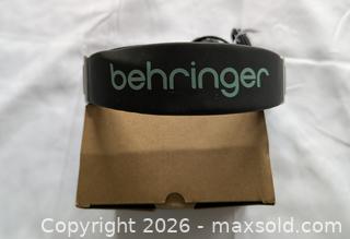 MaxSold Auction: Behringer HPX2000 High Definition Headphones, Silver - Bradford West Gwillimbury (Ontario, Canada) PARTNER MANAGED Downsizing Online Auction - Downy Emerald Drive
