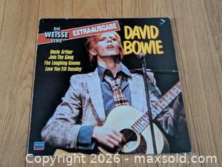 MaxSold Auction: David Bowie — Die Weisse Serie: Extra-Ausgabe LP - Bradford West Gwillimbury (Ontario, Canada) PARTNER MANAGED Downsizing Online Auction - Downy Emerald Drive