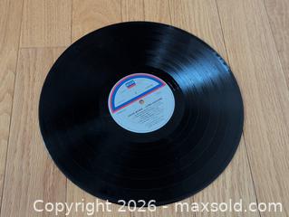 MaxSold Auction: David Bowie — Die Weisse Serie: Extra-Ausgabe LP - Bradford West Gwillimbury (Ontario, Canada) PARTNER MANAGED Downsizing Online Auction - Downy Emerald Drive