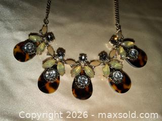 MaxSold Auction: 16” Really cool cheetah stone teardrop w yellow & white statement piece vintage necklace  - Warwick Township (Pennsylvania, USA) SELLER MANAGED Estate Sale Online Auction -  Crocker Lane