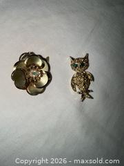 MaxSold Auction: Lot of 2 gold tone VINTAGE PINS  - Warwick Township (Pennsylvania, USA) SELLER MANAGED Estate Sale Online Auction -  Crocker Lane