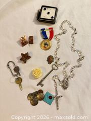 MaxSold Auction: Lot of RARE ODD VINTAGE ITEMS  - Warwick Township (Pennsylvania, USA) SELLER MANAGED Estate Sale Online Auction -  Crocker Lane