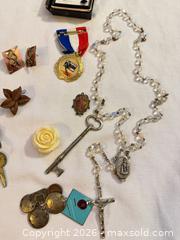 MaxSold Auction: Lot of RARE ODD VINTAGE ITEMS  - Warwick Township (Pennsylvania, USA) SELLER MANAGED Estate Sale Online Auction -  Crocker Lane