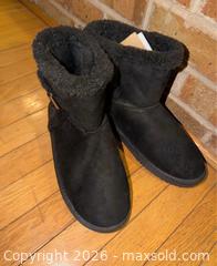 MaxSold Auction: New with tags ladies size 10 Floopi black suede fur lined winter boots  - Warwick Township (Pennsylvania, USA) SELLER MANAGED Estate Sale Online Auction -  Crocker Lane