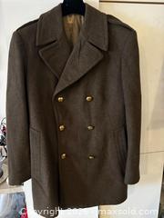 MaxSold Auction: French Army Vintage 1970 s  Military Pea Coat Green Wool, size L (50-52) - Toronto (Ontario, Canada) SELLER MANAGED Downsizing Online Auction - Weston Road (CONDO)