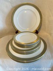 MaxSold Auction: Royal Doulton Belvedere H.5001 English Bone China Dinnerware, 17pc, Dinner Set  - Toronto (Ontario, Canada) SELLER MANAGED Downsizing Online Auction - Weston Road (CONDO)