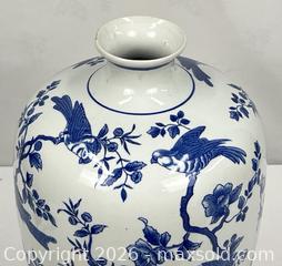 MaxSold Auction: Chinese Blue and White Vase - Campbell (California, USA) PARTNER MANAGED Estate Sale Online Auction - Dell Avenue