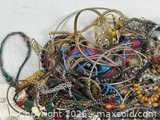 MaxSold Auction: Grab Bag Mystery Lot of Costume Jewelry - Campbell (California, USA) PARTNER MANAGED Estate Sale Online Auction - Dell Avenue