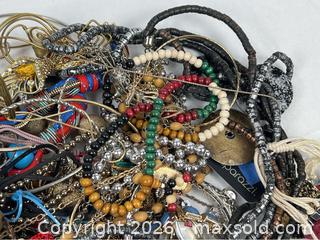 MaxSold Auction: Grab Bag Mystery Lot of Costume Jewelry - Campbell (California, USA) PARTNER MANAGED Estate Sale Online Auction - Dell Avenue